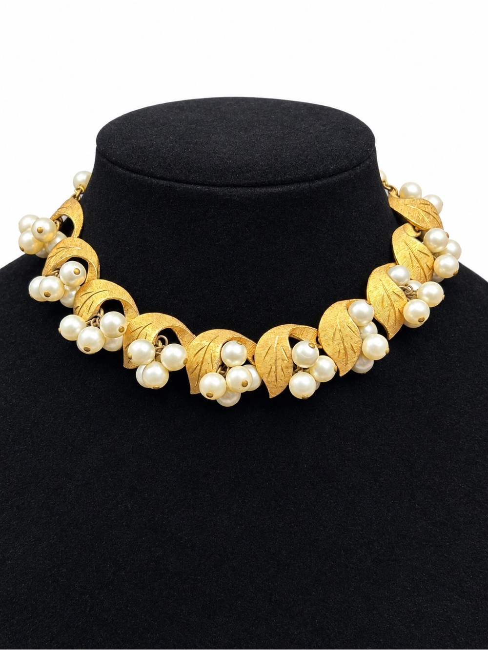 Vintage Gold-Tone Leaf & Faux Pearl Statement Necklace (1955–1960)